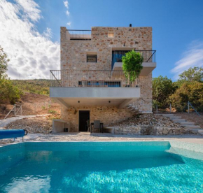 Pool Villa Rogac